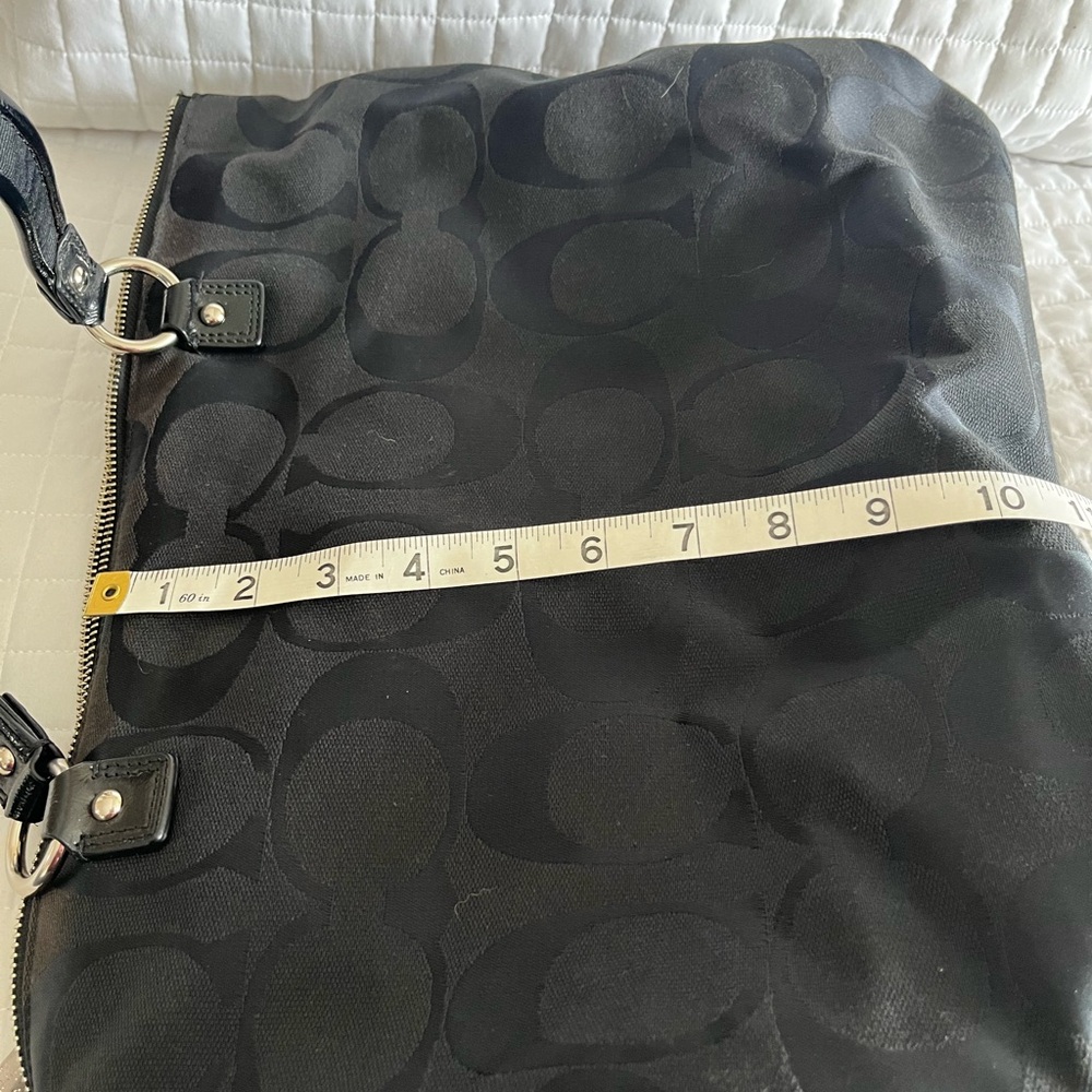 Coach Black Signature Poppy Hearts Glam Bag - Picture 3 of 14